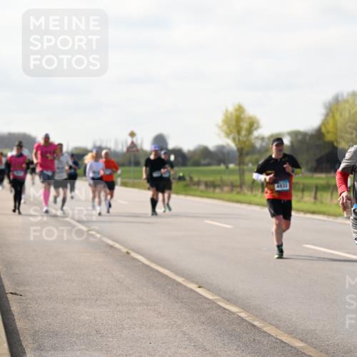 12.04.2026 - 45. Internationalen Wilhelmsburger Insellauf Dr. Thomas Lammeyer http://msf.ph/oto/9445040 12.04.2026 10:21:00 Laufen 3695 meine-sportfotos.de