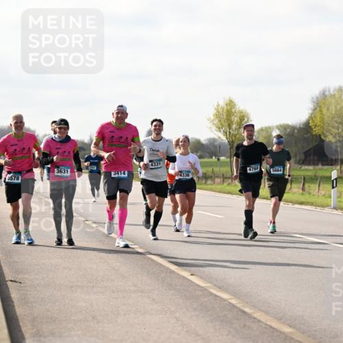 12.04.2026 - 45. Internationalen Wilhelmsburger Insellauf Dr. Thomas Lammeyer http://msf.ph/oto/9445052 12.04.2026 10:21:05 Laufen 5578, 3631, 8041, 4331, 3414, 4768, 5664, 4336 meine-sportfotos.de