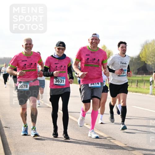12.04.2026 - 45. Internationalen Wilhelmsburger Insellauf Dr. Thomas Lammeyer http://msf.ph/oto/9445063 12.04.2026 10:21:07 Laufen 5578, 3631, 3414, 31, 4768, 5664 meine-sportfotos.de
