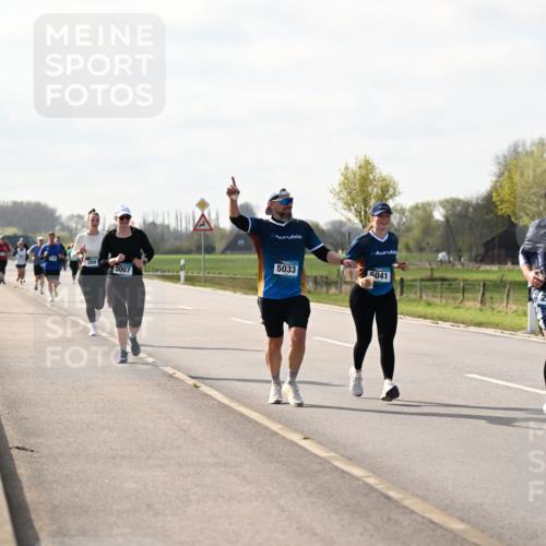 12.04.2026 - 45. Internationalen Wilhelmsburger Insellauf Dr. Thomas Lammeyer http://msf.ph/oto/9445090 12.04.2026 10:21:11 Laufen 5033, 2661, 5041, 3007, 2231 meine-sportfotos.de