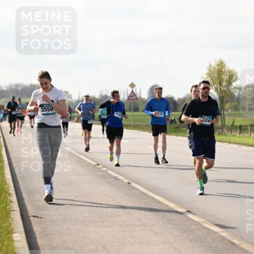 12.04.2026 - 45. Internationalen Wilhelmsburger Insellauf Dr. Thomas Lammeyer http://msf.ph/oto/9445120 12.04.2026 10:21:20 Laufen 3550, 4185, 624 meine-sportfotos.de