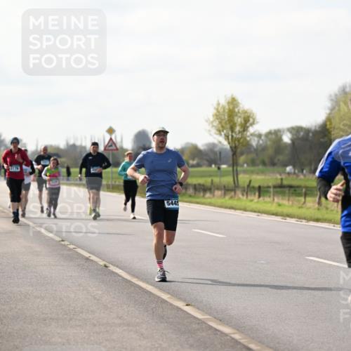 12.04.2026 - 45. Internationalen Wilhelmsburger Insellauf Dr. Thomas Lammeyer http://msf.ph/oto/9445136 12.04.2026 10:21:25 Laufen 4185, 5445 meine-sportfotos.de