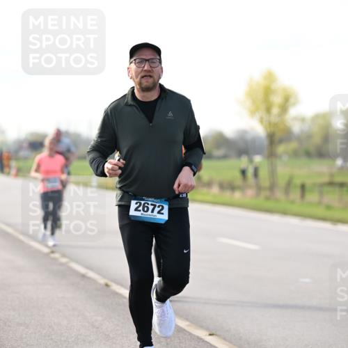 12.04.2026 - 45. Internationalen Wilhelmsburger Insellauf Dr. Thomas Lammeyer http://msf.ph/oto/9445198 12.04.2026 10:21:49 Laufen 4, 2672 meine-sportfotos.de