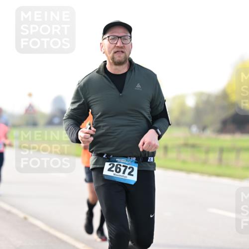 12.04.2026 - 45. Internationalen Wilhelmsburger Insellauf Dr. Thomas Lammeyer http://msf.ph/oto/9445203 12.04.2026 10:21:50 Laufen 45, 2672, 38 meine-sportfotos.de
