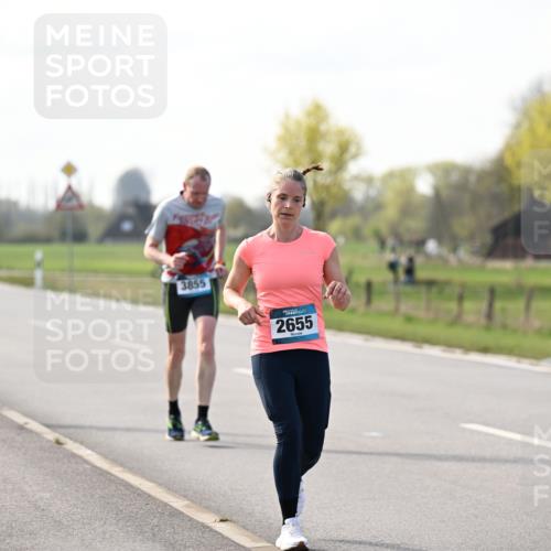 12.04.2026 - 45. Internationalen Wilhelmsburger Insellauf Dr. Thomas Lammeyer http://msf.ph/oto/9445212 12.04.2026 10:21:54 Laufen 5803, 3855, 2655 meine-sportfotos.de