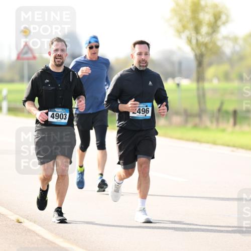 12.04.2026 - 45. Internationalen Wilhelmsburger Insellauf Dr. Thomas Lammeyer http://msf.ph/oto/9445283 12.04.2026 10:22:27 Laufen 4903, 2496 meine-sportfotos.de