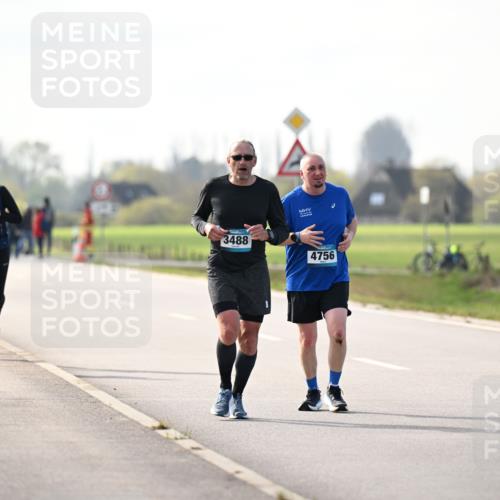 12.04.2026 - 45. Internationalen Wilhelmsburger Insellauf Dr. Thomas Lammeyer http://msf.ph/oto/9445297 12.04.2026 10:22:31 Laufen 3887, 3923, 3488, 4756 meine-sportfotos.de