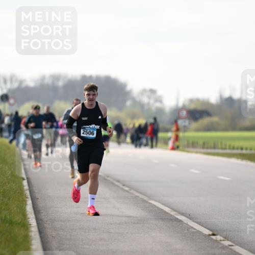 12.04.2026 - 45. Internationalen Wilhelmsburger Insellauf Dr. Thomas Lammeyer http://msf.ph/oto/9445327 12.04.2026 10:22:41 Laufen 2506 meine-sportfotos.de