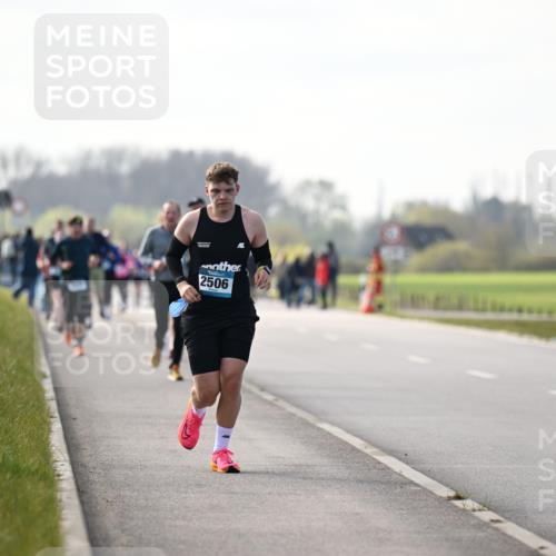 12.04.2026 - 45. Internationalen Wilhelmsburger Insellauf Dr. Thomas Lammeyer http://msf.ph/oto/9445333 12.04.2026 10:22:42 Laufen 2506 meine-sportfotos.de