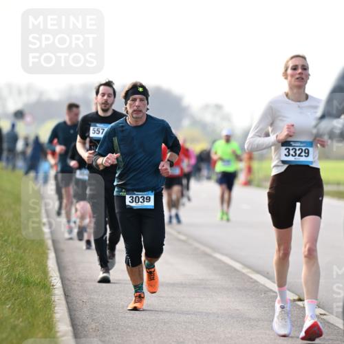 12.04.2026 - 45. Internationalen Wilhelmsburger Insellauf Dr. Thomas Lammeyer http://msf.ph/oto/9445402 12.04.2026 10:22:55 Laufen 557, 3039, 3329, 2855 meine-sportfotos.de