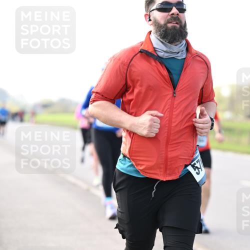 12.04.2026 - 45. Internationalen Wilhelmsburger Insellauf Dr. Thomas Lammeyer http://msf.ph/oto/9445454 12.04.2026 10:23:09 Laufen 57 meine-sportfotos.de