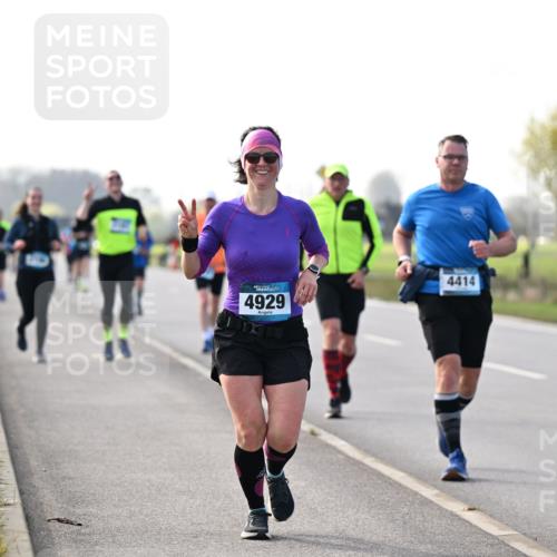 12.04.2026 - 45. Internationalen Wilhelmsburger Insellauf Dr. Thomas Lammeyer http://msf.ph/oto/9445517 12.04.2026 10:23:24 Laufen 4929, 4414 meine-sportfotos.de