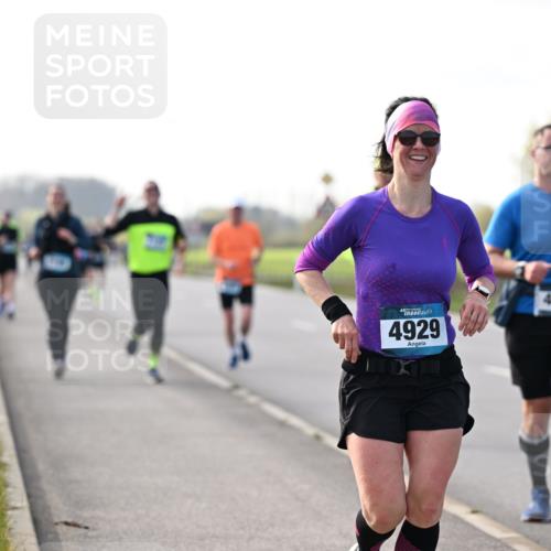 12.04.2026 - 45. Internationalen Wilhelmsburger Insellauf Dr. Thomas Lammeyer http://msf.ph/oto/9445524 12.04.2026 10:23:25 Laufen 4929, 4414 meine-sportfotos.de