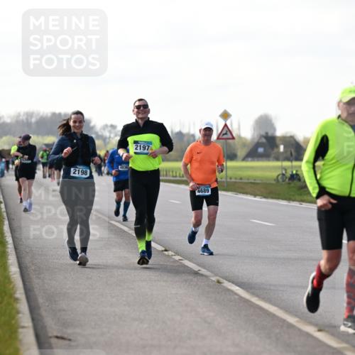 12.04.2026 - 45. Internationalen Wilhelmsburger Insellauf Dr. Thomas Lammeyer http://msf.ph/oto/9445531 12.04.2026 10:23:26 Laufen 2198, 4836, 2197, 4689 meine-sportfotos.de