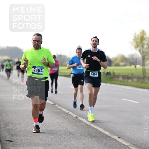 12.04.2026 - 45. Internationalen Wilhelmsburger Insellauf Dr. Thomas Lammeyer http://msf.ph/oto/9445578 12.04.2026 10:23:39 Laufen 2194, 3459 meine-sportfotos.de