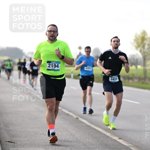 12.04.2026 - 45. Internationalen Wilhelmsburger Insellauf Dr. Thomas Lammeyer http://msf.ph/oto/9445583 12.04.2026 10:23:40 Laufen 2194, 4343, 3459 meine-sportfotos.de