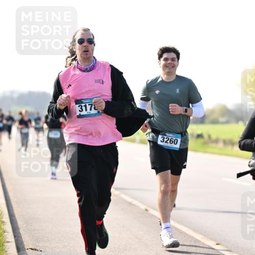 12.04.2026 - 45. Internationalen Wilhelmsburger Insellauf Dr. Thomas Lammeyer http://msf.ph/oto/9447307 12.04.2026 10:29:36 Laufen 3178, 3260, 4152 meine-sportfotos.de