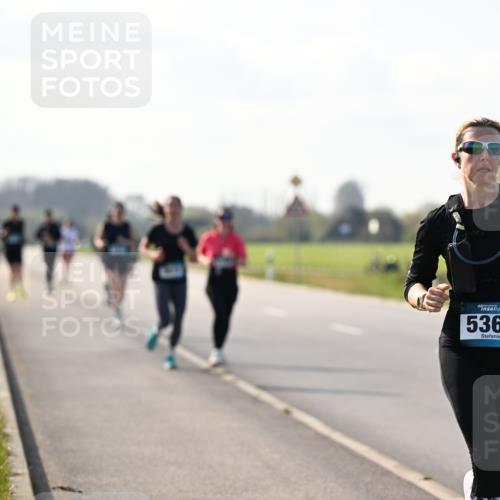 12.04.2026 - 45. Internationalen Wilhelmsburger Insellauf Dr. Thomas Lammeyer http://msf.ph/oto/9447349 12.04.2026 10:29:43 Laufen 4, 5366 meine-sportfotos.de