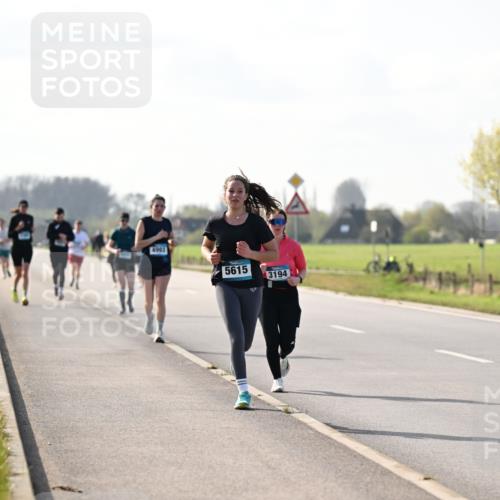 12.04.2026 - 45. Internationalen Wilhelmsburger Insellauf Dr. Thomas Lammeyer http://msf.ph/oto/9447358 12.04.2026 10:29:45 Laufen 4993, 5615, 3194 meine-sportfotos.de