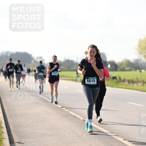 12.04.2026 - 45. Internationalen Wilhelmsburger Insellauf Dr. Thomas Lammeyer http://msf.ph/oto/9447363 12.04.2026 10:29:46 Laufen 5615 meine-sportfotos.de