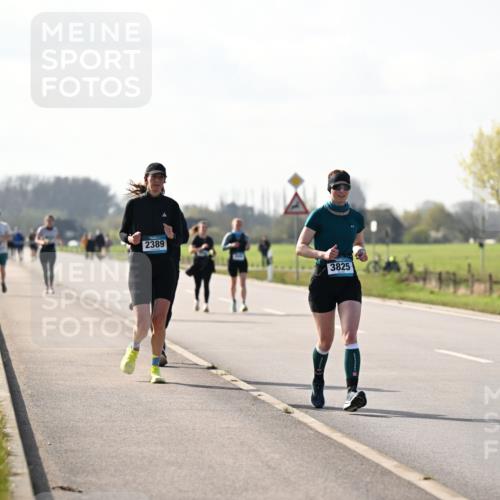 12.04.2026 - 45. Internationalen Wilhelmsburger Insellauf Dr. Thomas Lammeyer http://msf.ph/oto/9447408 12.04.2026 10:29:53 Laufen 2389, 3825 meine-sportfotos.de
