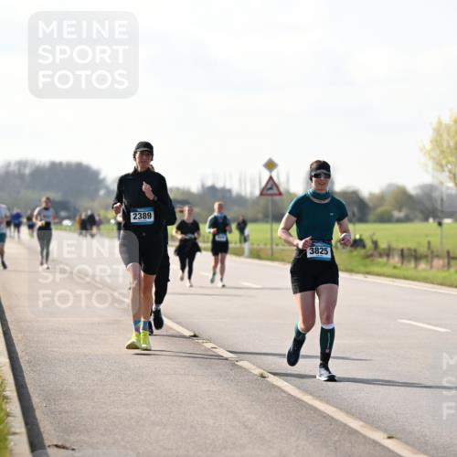 12.04.2026 - 45. Internationalen Wilhelmsburger Insellauf Dr. Thomas Lammeyer http://msf.ph/oto/9447409 12.04.2026 10:29:53 Laufen 2389, 3825 meine-sportfotos.de