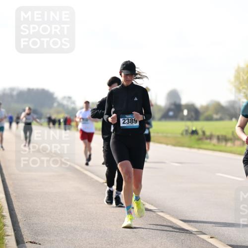 12.04.2026 - 45. Internationalen Wilhelmsburger Insellauf Dr. Thomas Lammeyer http://msf.ph/oto/9447422 12.04.2026 10:29:56 Laufen 2389, 3825 meine-sportfotos.de