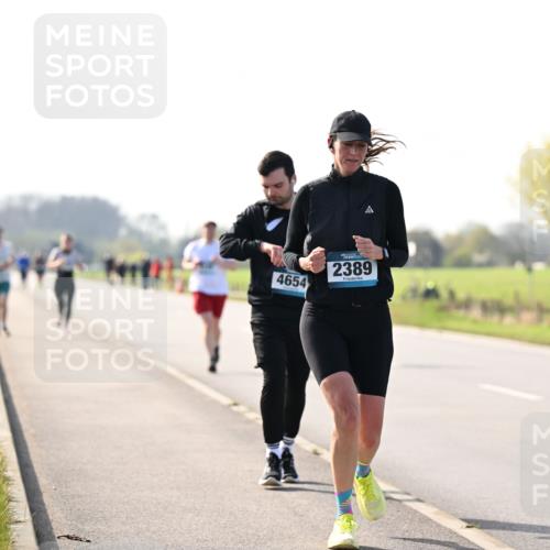 12.04.2026 - 45. Internationalen Wilhelmsburger Insellauf Dr. Thomas Lammeyer http://msf.ph/oto/9447425 12.04.2026 10:29:56 Laufen 4654, 2389 meine-sportfotos.de