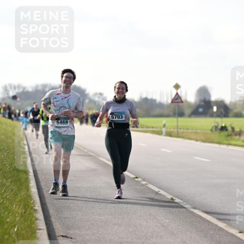 12.04.2026 - 45. Internationalen Wilhelmsburger Insellauf Dr. Thomas Lammeyer http://msf.ph/oto/9447460 12.04.2026 10:30:06 Laufen 5468, 5703 meine-sportfotos.de