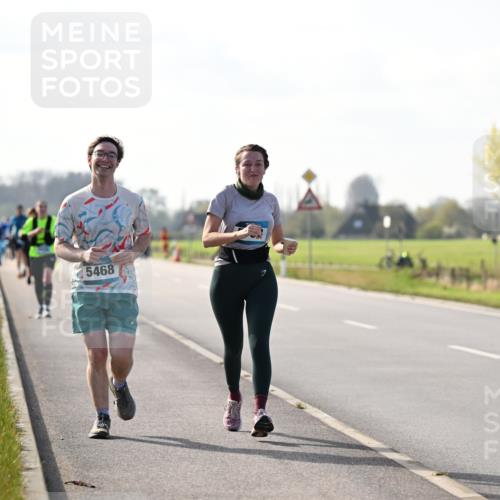 12.04.2026 - 45. Internationalen Wilhelmsburger Insellauf Dr. Thomas Lammeyer http://msf.ph/oto/9447463 12.04.2026 10:30:07 Laufen 5468 meine-sportfotos.de