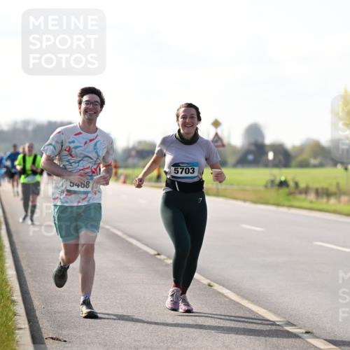 12.04.2026 - 45. Internationalen Wilhelmsburger Insellauf Dr. Thomas Lammeyer http://msf.ph/oto/9447465 12.04.2026 10:30:07 Laufen 5468, 5703, 7 meine-sportfotos.de