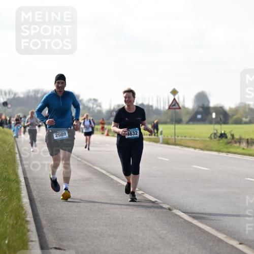 12.04.2026 - 45. Internationalen Wilhelmsburger Insellauf Dr. Thomas Lammeyer http://msf.ph/oto/9447488 12.04.2026 10:30:22 Laufen 2989, 4632 meine-sportfotos.de