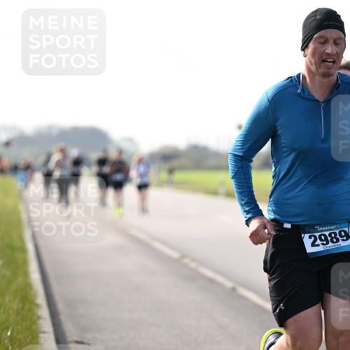 12.04.2026 - 45. Internationalen Wilhelmsburger Insellauf Dr. Thomas Lammeyer http://msf.ph/oto/9447515 12.04.2026 10:30:25 Laufen 4, 2989, 2 meine-sportfotos.de