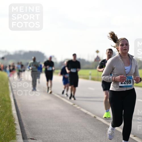 12.04.2026 - 45. Internationalen Wilhelmsburger Insellauf Dr. Thomas Lammeyer http://msf.ph/oto/9447546 12.04.2026 10:30:35 Laufen 2269 meine-sportfotos.de