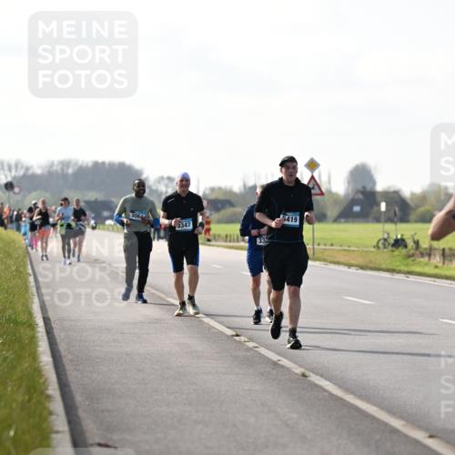 12.04.2026 - 45. Internationalen Wilhelmsburger Insellauf Dr. Thomas Lammeyer http://msf.ph/oto/9447554 12.04.2026 10:30:37 Laufen 306, 3347, 33, 5419, 4071, 69 meine-sportfotos.de