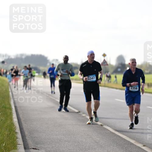 12.04.2026 - 45. Internationalen Wilhelmsburger Insellauf Dr. Thomas Lammeyer http://msf.ph/oto/9447579 12.04.2026 10:30:41 Laufen 3347, 3358, 419 meine-sportfotos.de
