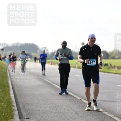12.04.2026 - 45. Internationalen Wilhelmsburger Insellauf Dr. Thomas Lammeyer http://msf.ph/oto/9447586 12.04.2026 10:30:43 Laufen 3064, 3347, 3358 meine-sportfotos.de