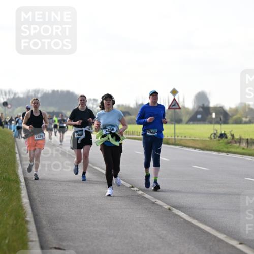 12.04.2026 - 45. Internationalen Wilhelmsburger Insellauf Dr. Thomas Lammeyer http://msf.ph/oto/9447592 12.04.2026 10:30:51 Laufen 2879, 3466, 288, 2050 meine-sportfotos.de