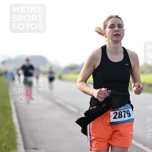 12.04.2026 - 45. Internationalen Wilhelmsburger Insellauf Dr. Thomas Lammeyer http://msf.ph/oto/9447640 12.04.2026 10:30:58 Laufen 2879 meine-sportfotos.de