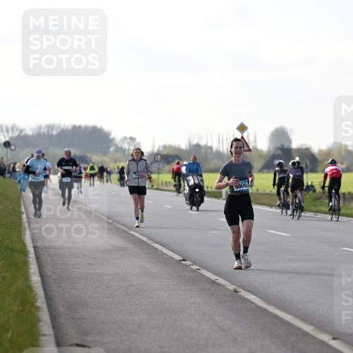 12.04.2026 - 45. Internationalen Wilhelmsburger Insellauf Dr. Thomas Lammeyer http://msf.ph/oto/9447684 12.04.2026 10:31:07 Laufen 5605 meine-sportfotos.de