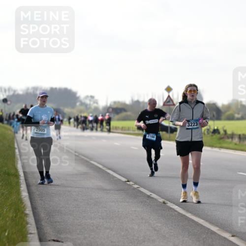 12.04.2026 - 45. Internationalen Wilhelmsburger Insellauf Dr. Thomas Lammeyer http://msf.ph/oto/9447724 12.04.2026 10:31:15 Laufen 2905, 2166, 3223 meine-sportfotos.de