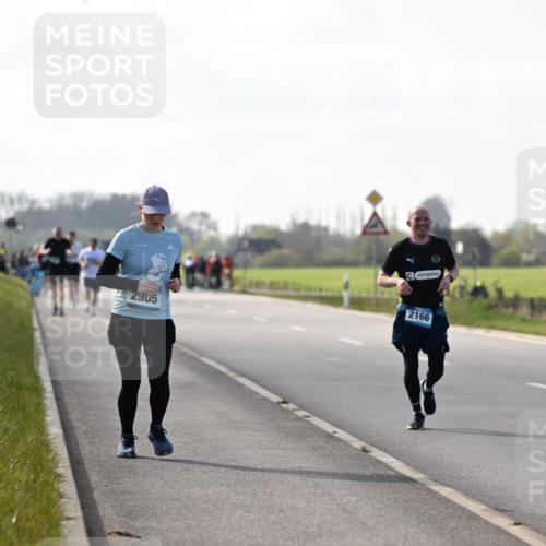 12.04.2026 - 45. Internationalen Wilhelmsburger Insellauf Dr. Thomas Lammeyer http://msf.ph/oto/9447736 12.04.2026 10:31:17 Laufen 2905, 2166, 3223 meine-sportfotos.de