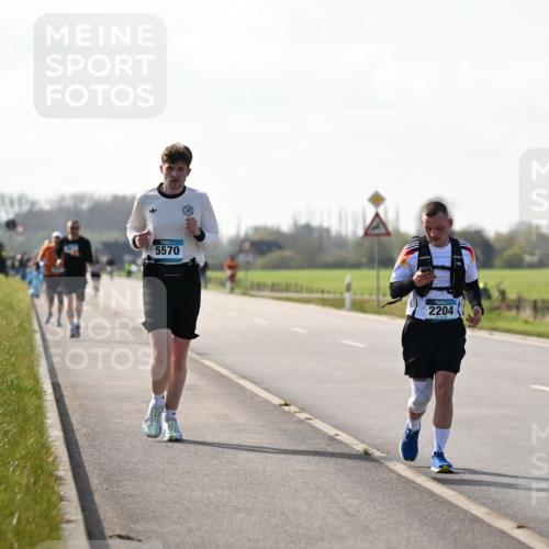 12.04.2026 - 45. Internationalen Wilhelmsburger Insellauf Dr. Thomas Lammeyer http://msf.ph/oto/9447782 12.04.2026 10:31:39 Laufen 5570, 2204 meine-sportfotos.de