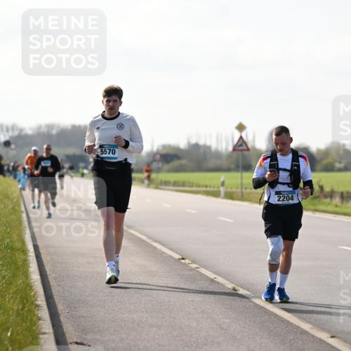 12.04.2026 - 45. Internationalen Wilhelmsburger Insellauf Dr. Thomas Lammeyer http://msf.ph/oto/9447783 12.04.2026 10:31:39 Laufen 5570, 2204 meine-sportfotos.de