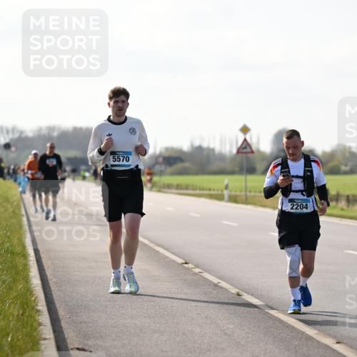 12.04.2026 - 45. Internationalen Wilhelmsburger Insellauf Dr. Thomas Lammeyer http://msf.ph/oto/9447785 12.04.2026 10:31:39 Laufen 5570, 2204 meine-sportfotos.de