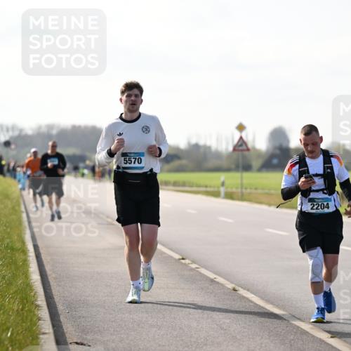 12.04.2026 - 45. Internationalen Wilhelmsburger Insellauf Dr. Thomas Lammeyer http://msf.ph/oto/9447790 12.04.2026 10:31:40 Laufen 5570, 2204 meine-sportfotos.de