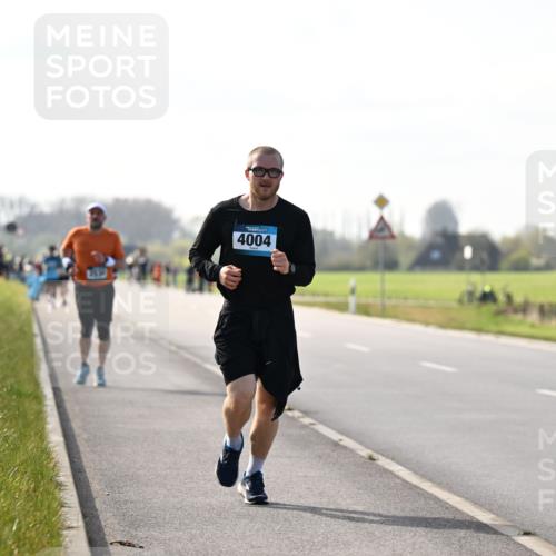 12.04.2026 - 45. Internationalen Wilhelmsburger Insellauf Dr. Thomas Lammeyer http://msf.ph/oto/9447807 12.04.2026 10:31:49 Laufen 4004 meine-sportfotos.de