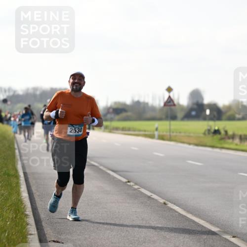 12.04.2026 - 45. Internationalen Wilhelmsburger Insellauf Dr. Thomas Lammeyer http://msf.ph/oto/9447834 12.04.2026 10:31:54 Laufen 2530 meine-sportfotos.de