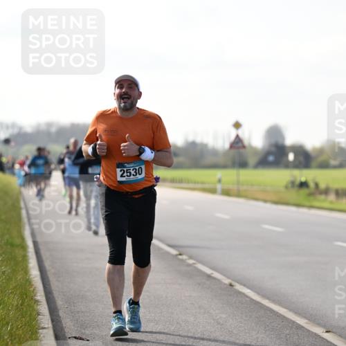 12.04.2026 - 45. Internationalen Wilhelmsburger Insellauf Dr. Thomas Lammeyer http://msf.ph/oto/9447841 12.04.2026 10:31:55 Laufen 2530 meine-sportfotos.de