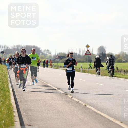 12.04.2026 - 45. Internationalen Wilhelmsburger Insellauf Dr. Thomas Lammeyer http://msf.ph/oto/9447975 12.04.2026 10:32:43 Laufen 5533, 4486, 4732 meine-sportfotos.de